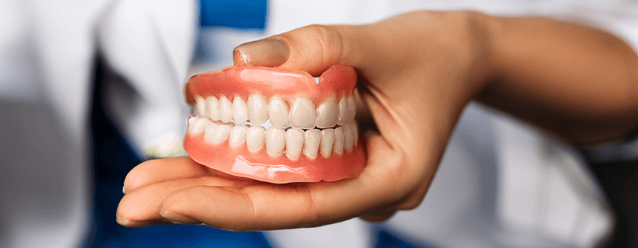 Протезування зубів у Запоріжжі - клініка Сергія Чертова